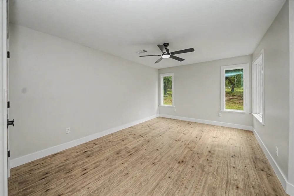 16888 S FM 4 Santo, TX 76472