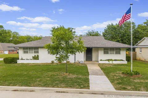 902 P. STREET SW