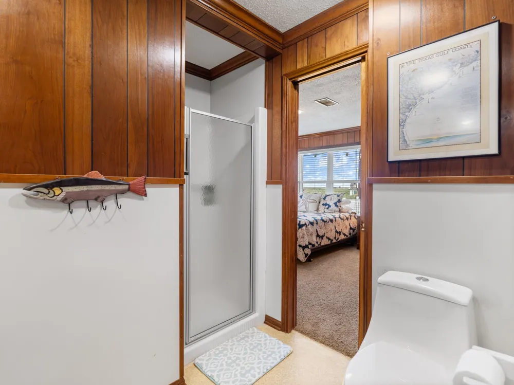 342 Beachfront Drive Matagorda, TX 77457
