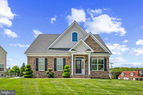 9736 CROSS ROAD