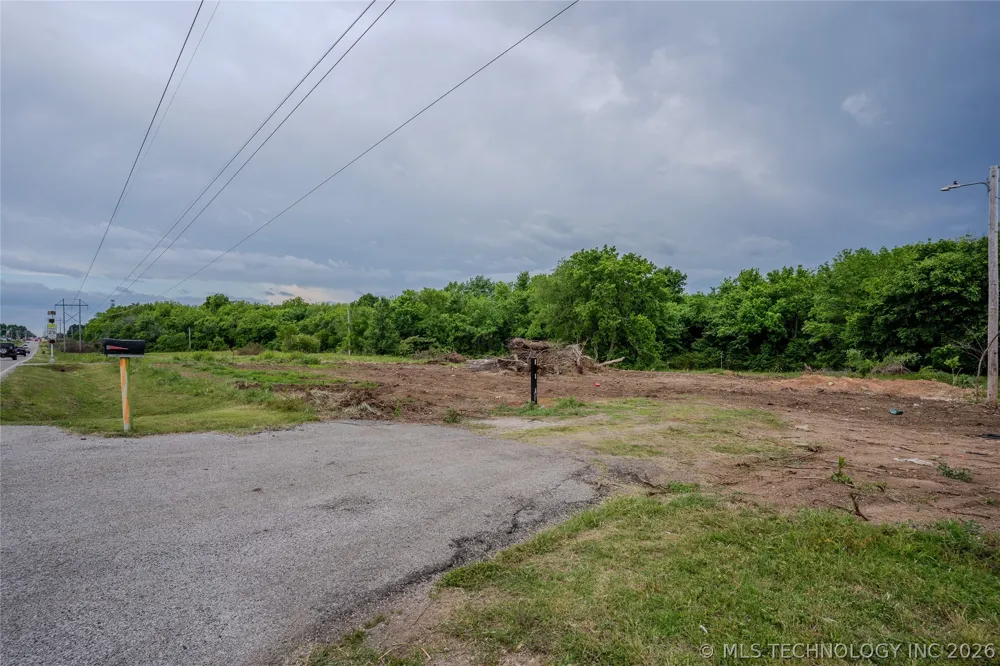 4 S Elwood Avenue Glenpool, OK 74033