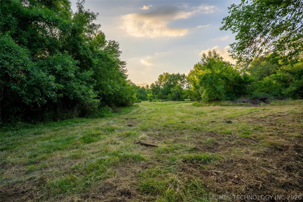 4 S Elwood Avenue Glenpool, OK 74033