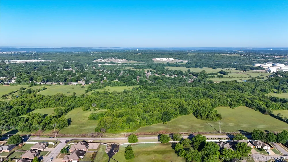 1 S Elwood Avenue Glenpool, OK 74033