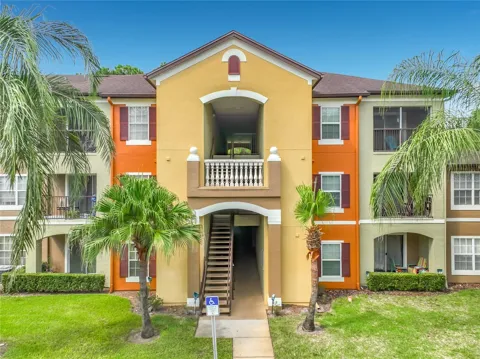 738 CREST PINES DRIVE #728