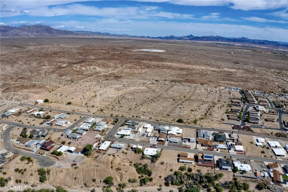12600 Havasu Lake Road Needles, CA 92363