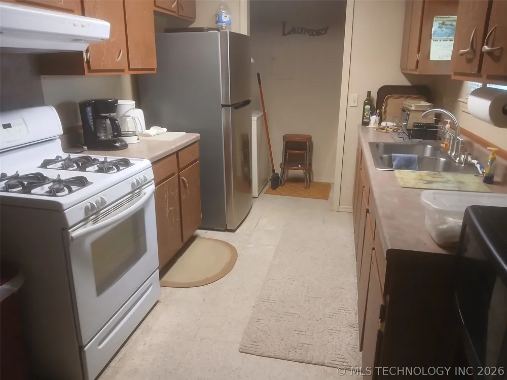 2644 548 ROAD Tahlequah, OK 74464