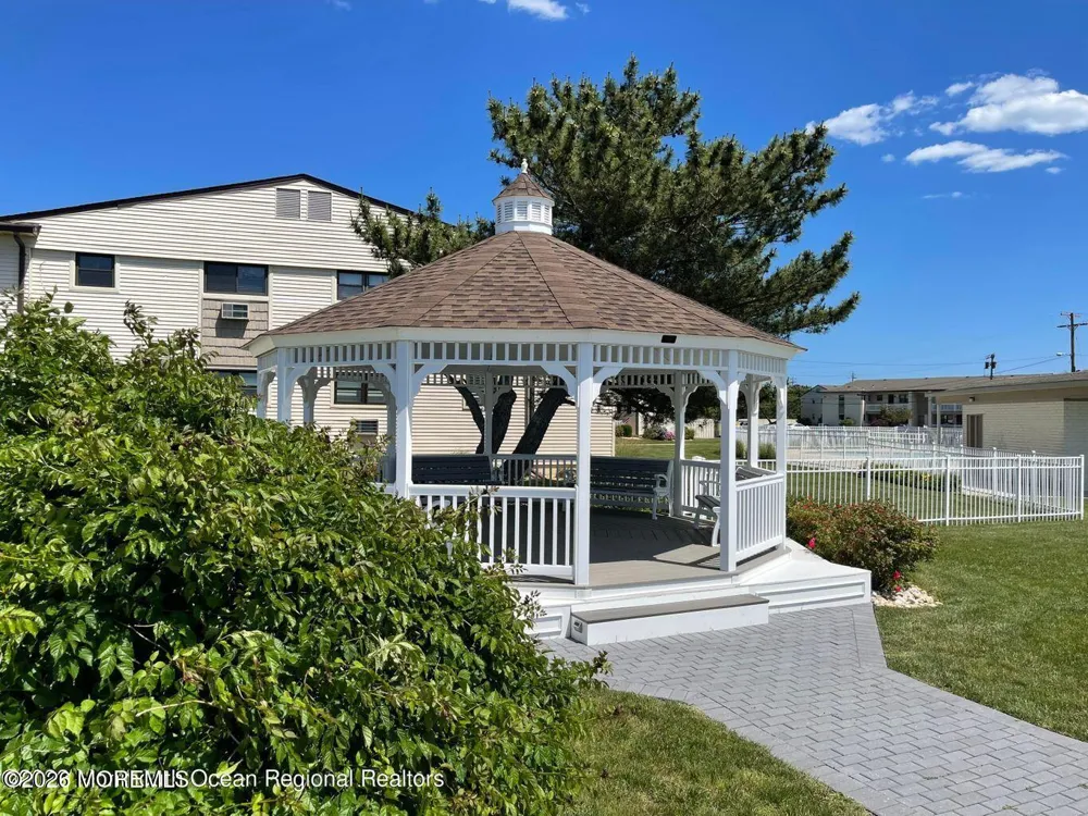 31 Wharfside Drive Monmouth Beach, NJ 07750