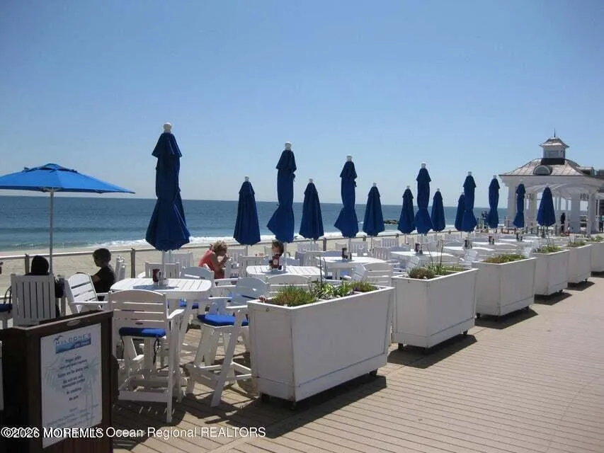 31 Wharfside Drive Monmouth Beach, NJ 07750