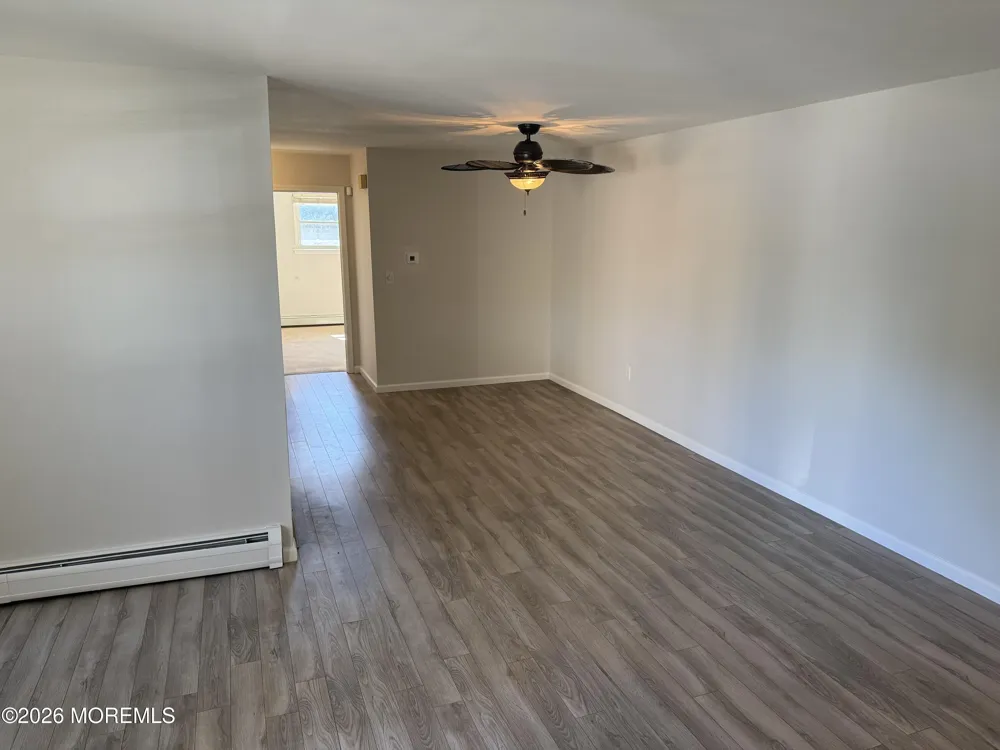 31 Wharfside Drive Monmouth Beach, NJ 07750