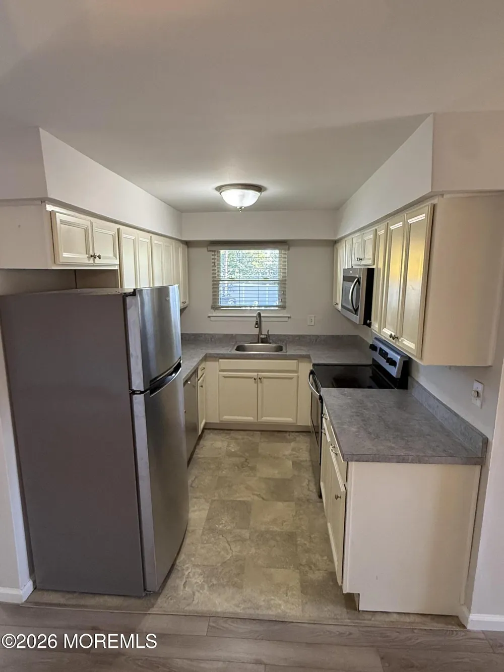 31 Wharfside Drive Monmouth Beach, NJ 07750