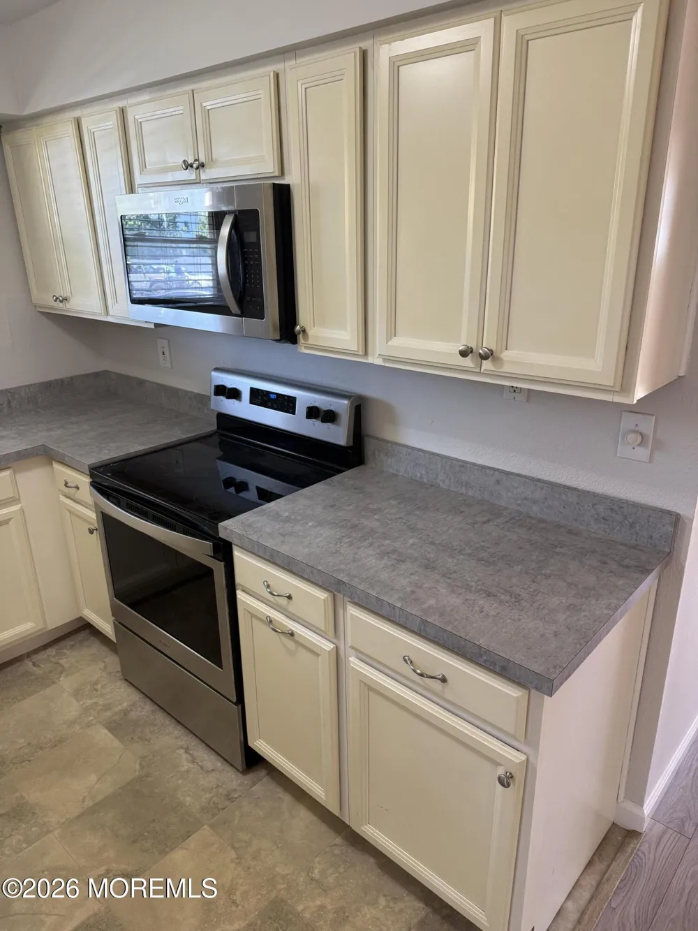 31 Wharfside Drive Monmouth Beach, NJ 07750