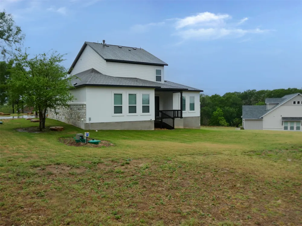 116 MERLIN COURT Cedar Creek, TX 78612