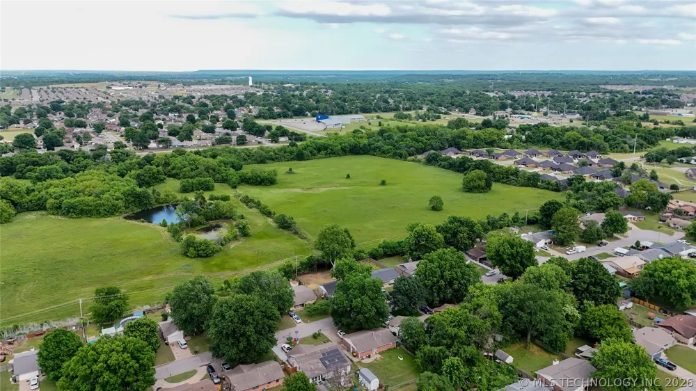7 S Elwood Avenue Glenpool, OK 74033