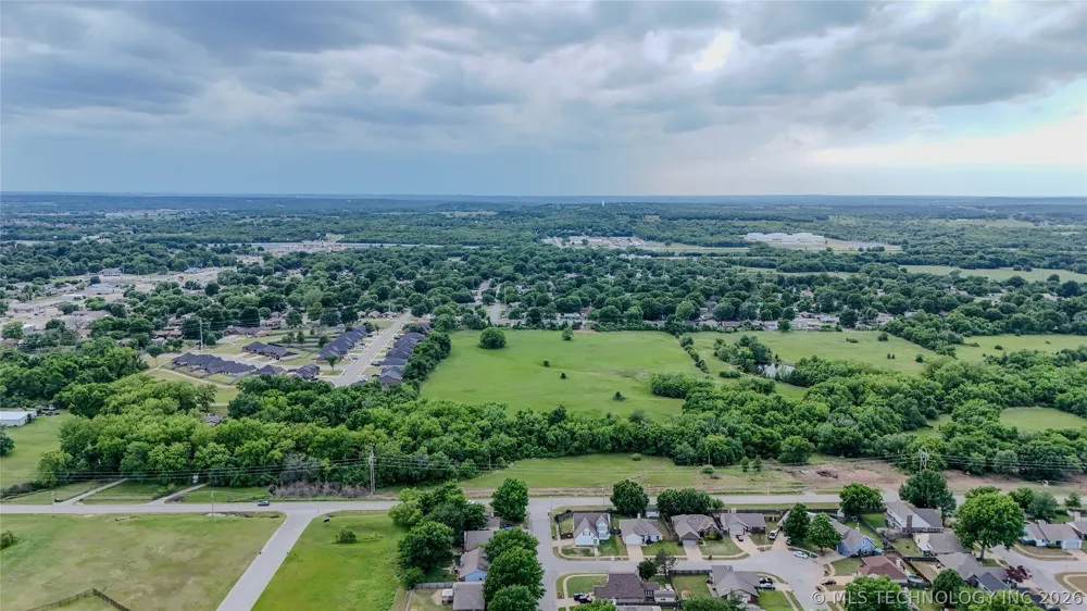 7 S Elwood Avenue Glenpool, OK 74033