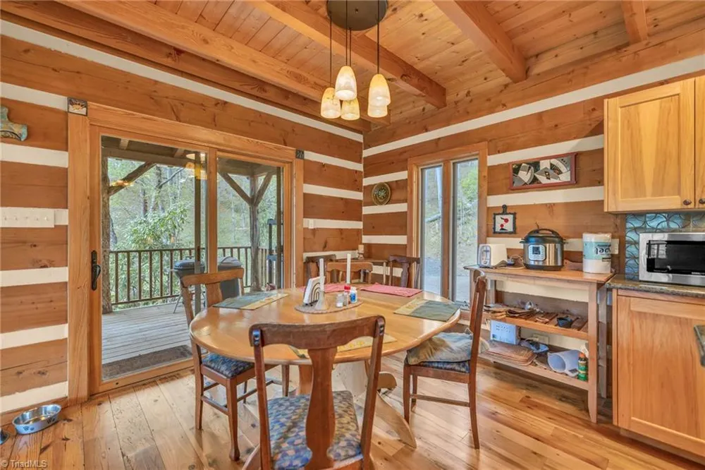 1819 Fulton Reeves Road Laurel Springs, NC 28644