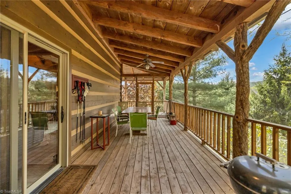 1819 Fulton Reeves Road Laurel Springs, NC 28644