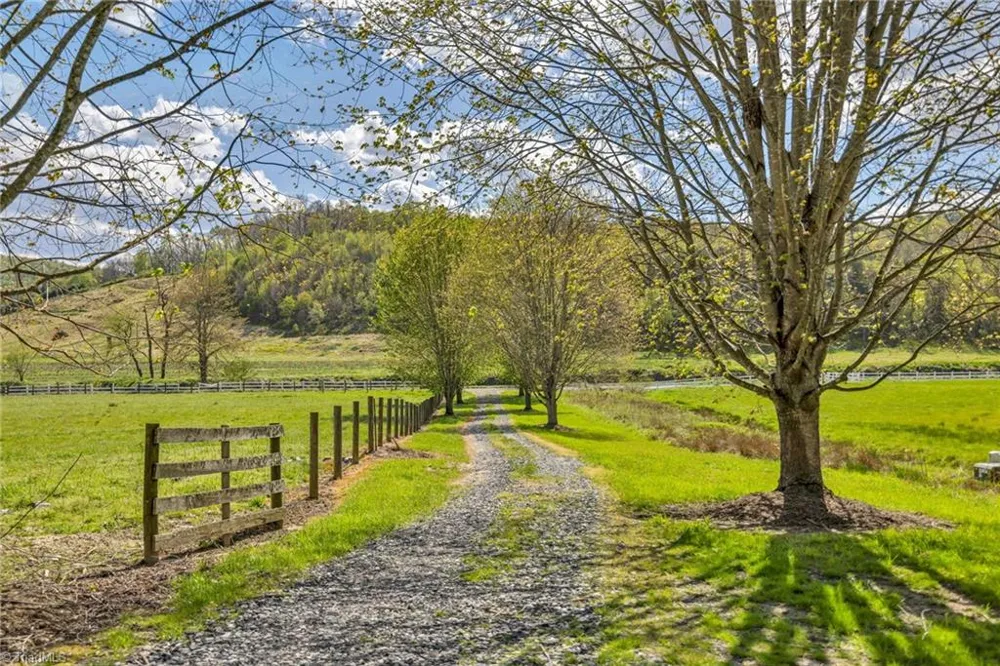 1819 Fulton Reeves Road Laurel Springs, NC 28644