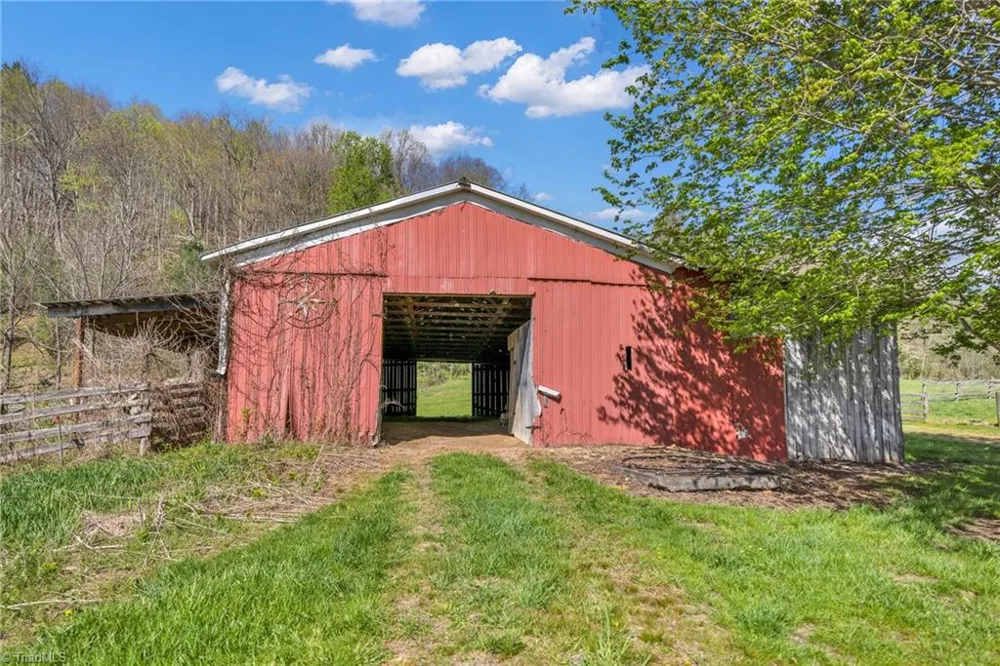 1819 Fulton Reeves Road Laurel Springs, NC 28644