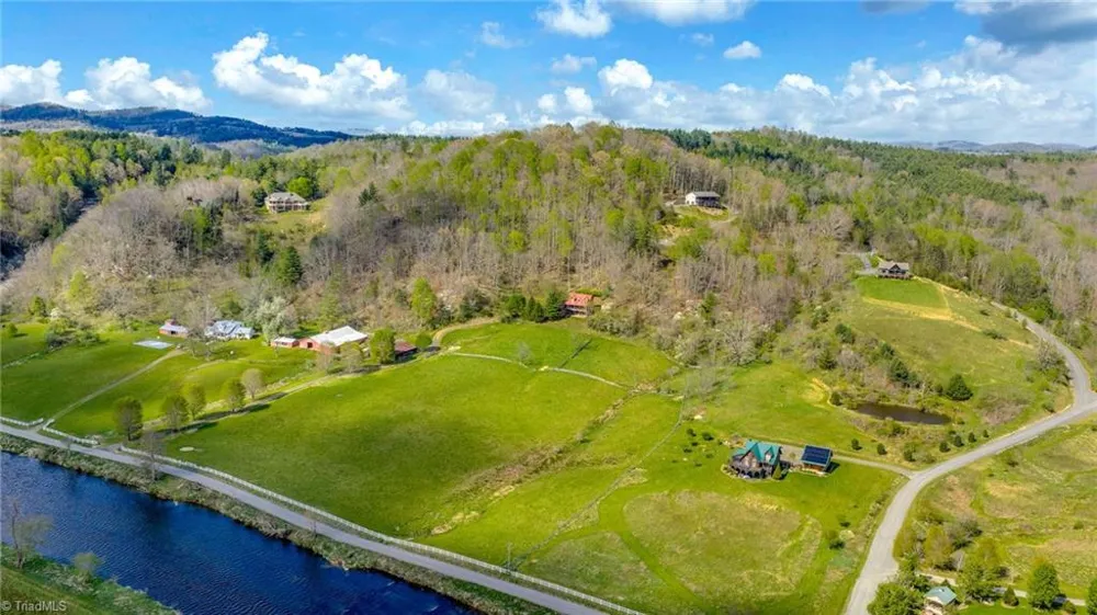 1819 Fulton Reeves Road Laurel Springs, NC 28644
