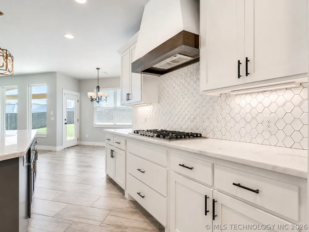 13120 Knight Island Drive Oklahoma City, OK 73142