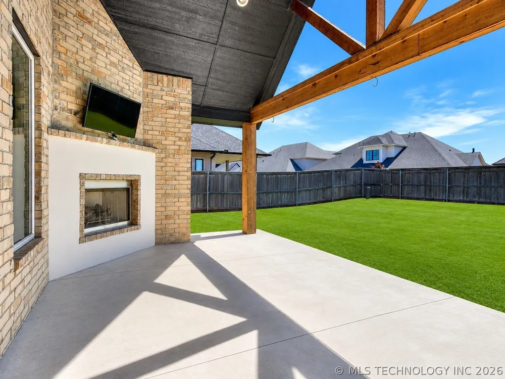 13120 Knight Island Drive Oklahoma City, OK 73142