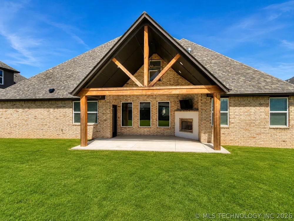 13120 Knight Island Drive Oklahoma City, OK 73142