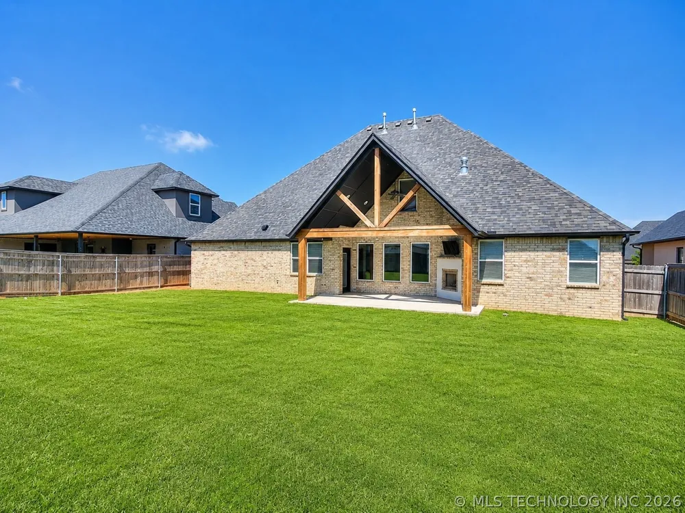 13120 Knight Island Drive Oklahoma City, OK 73142