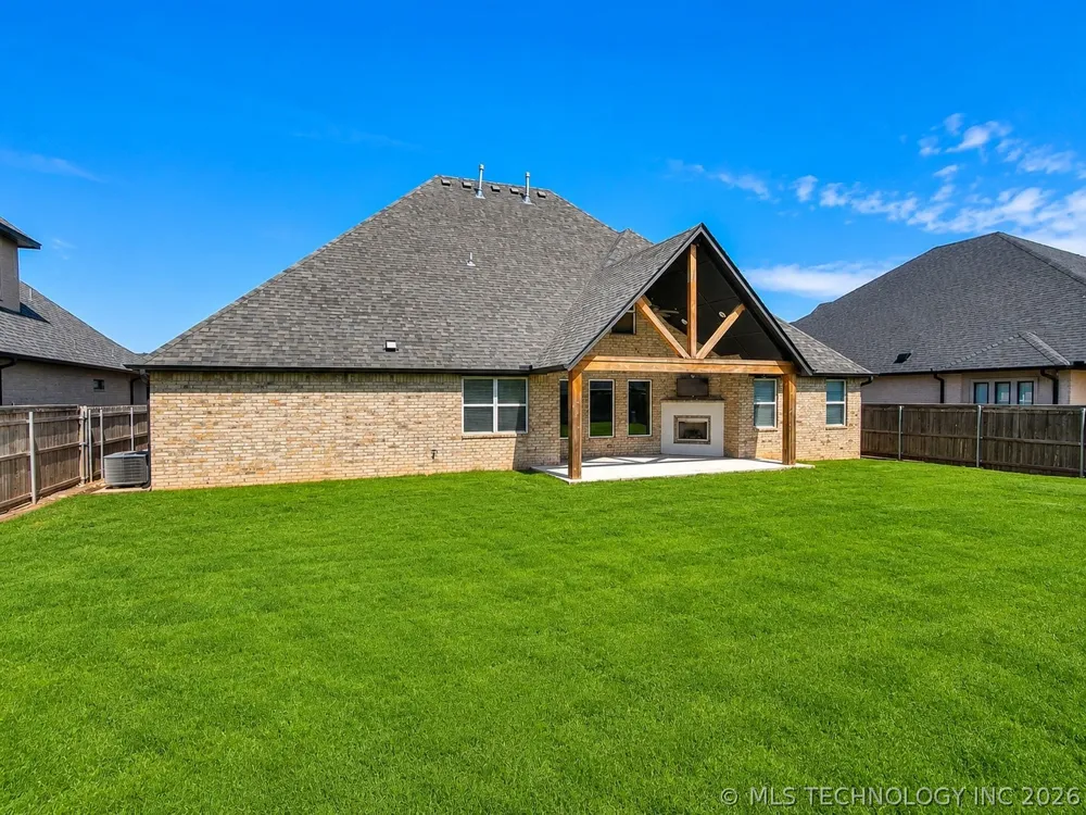 13120 Knight Island Drive Oklahoma City, OK 73142