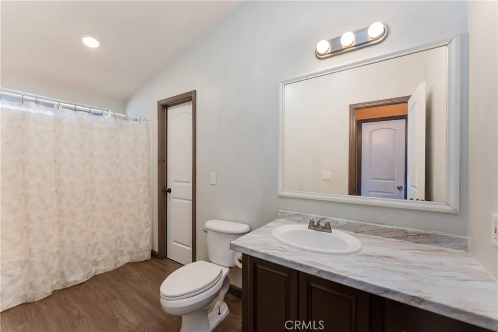 17706 Holly Way Clearlake Oaks, CA 95423