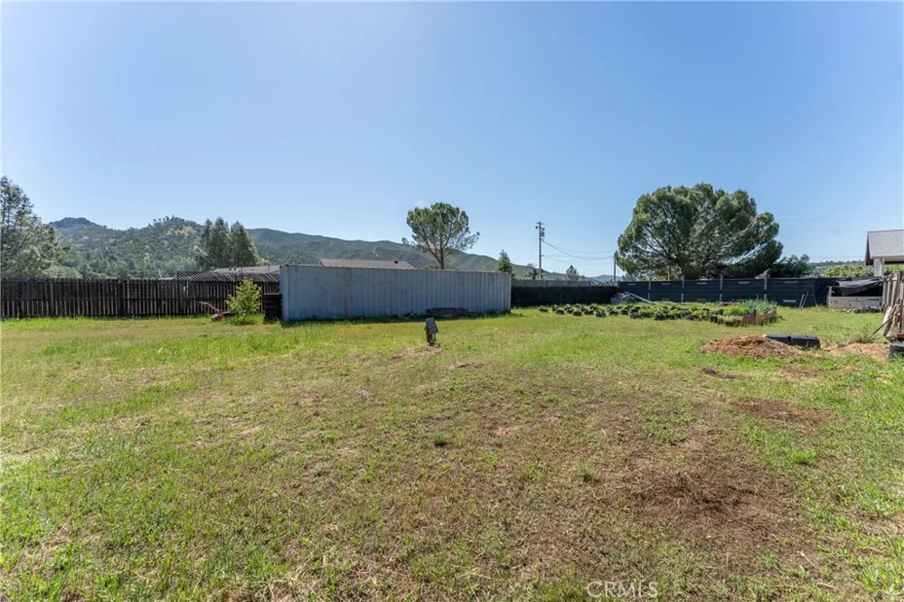17706 Holly Way Clearlake Oaks, CA 95423