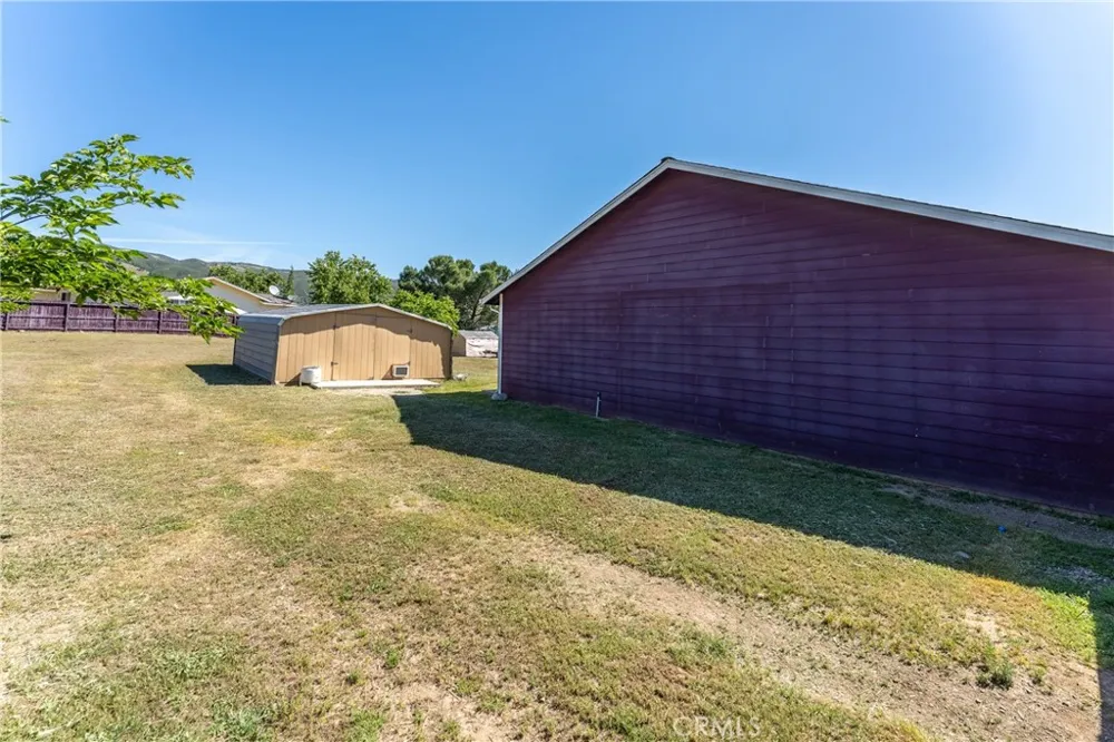 17706 Holly Way Clearlake Oaks, CA 95423
