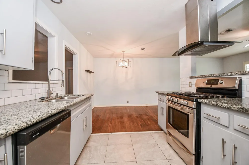 3116 12th Street Bay City, TX 77414