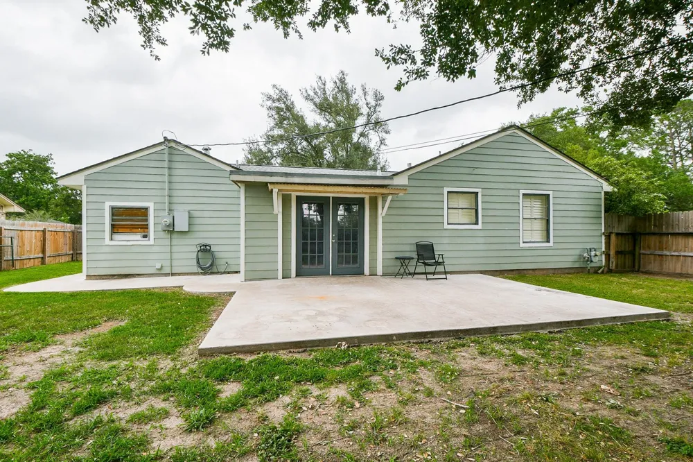 3116 12th Street Bay City, TX 77414