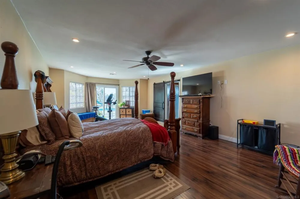 630 Myra Ave Chula Vista, CA 91910