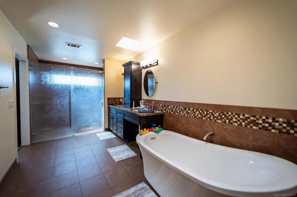 630 Myra Ave Chula Vista, CA 91910