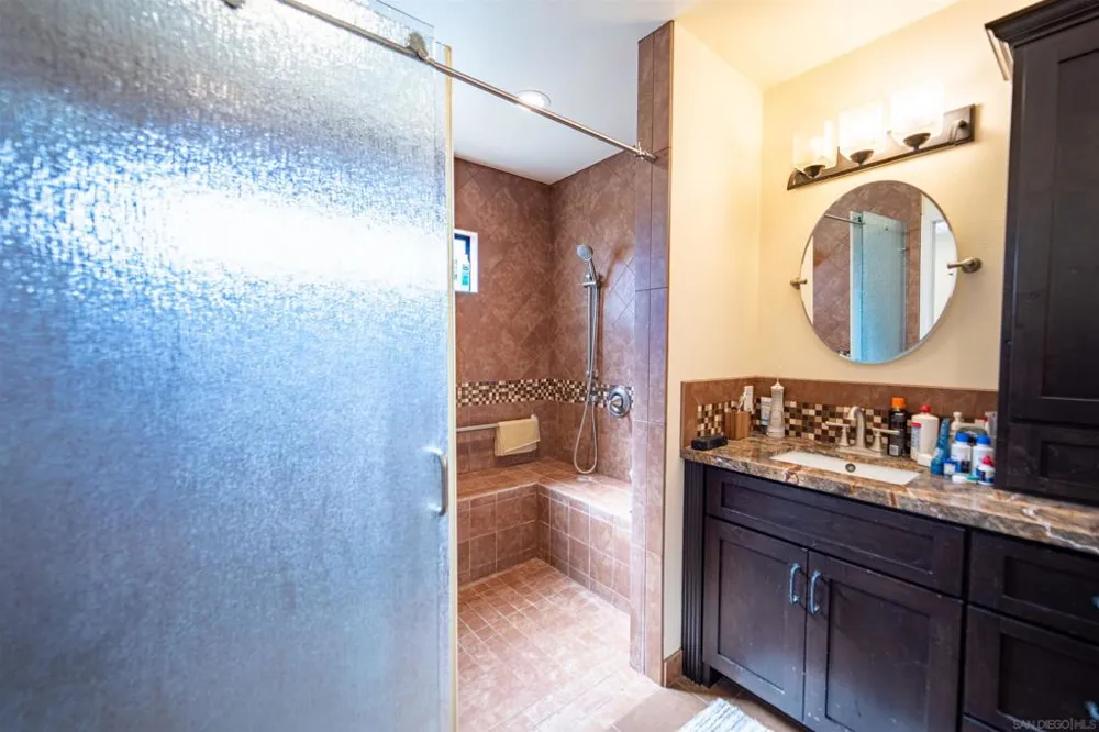 630 Myra Ave Chula Vista, CA 91910
