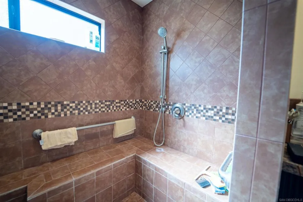 630 Myra Ave Chula Vista, CA 91910