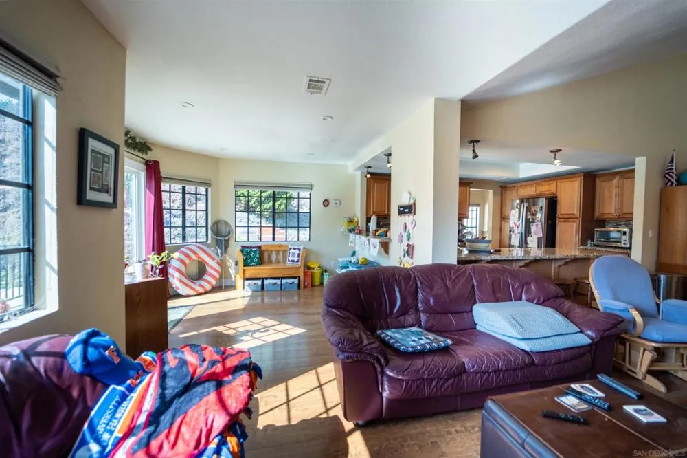 630 Myra Ave Chula Vista, CA 91910