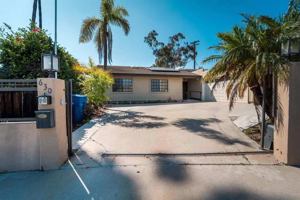 630 Myra Ave Chula Vista, CA 91910
