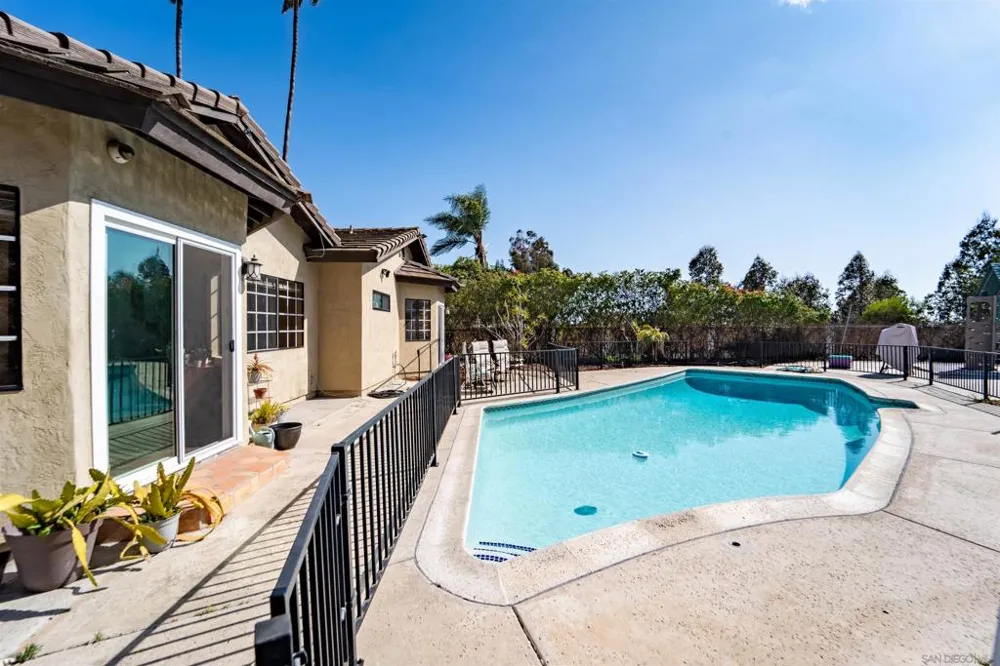 630 Myra Ave Chula Vista, CA 91910