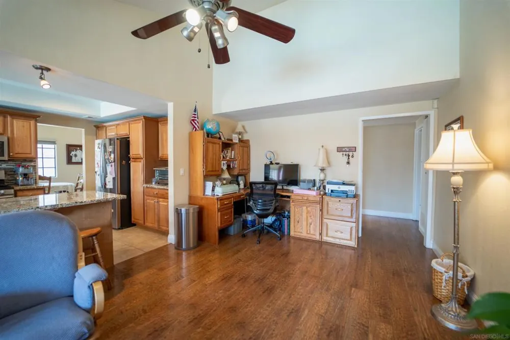 630 Myra Ave Chula Vista, CA 91910
