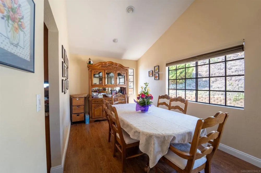 630 Myra Ave Chula Vista, CA 91910