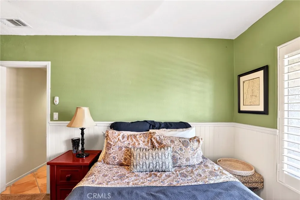 633 Orange Street Orange, CA 92867