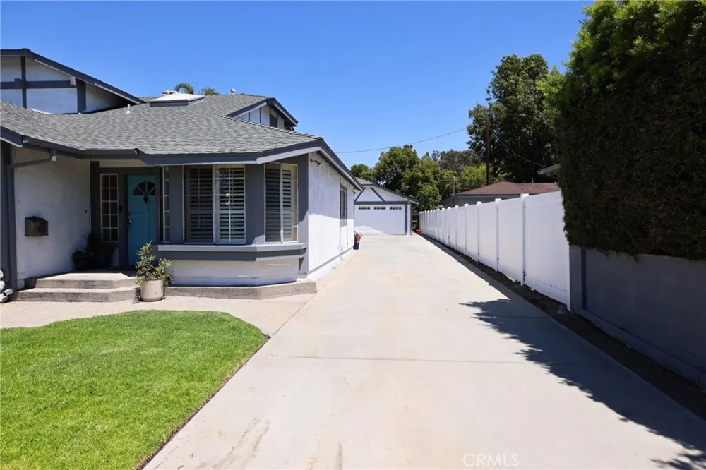 633 Orange Street Orange, CA 92867