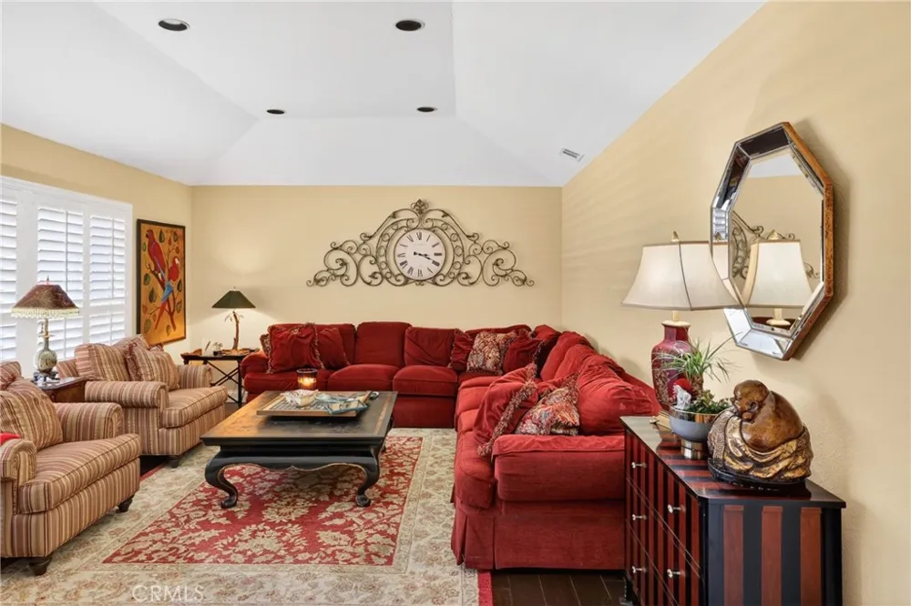 633 Orange Street Orange, CA 92867