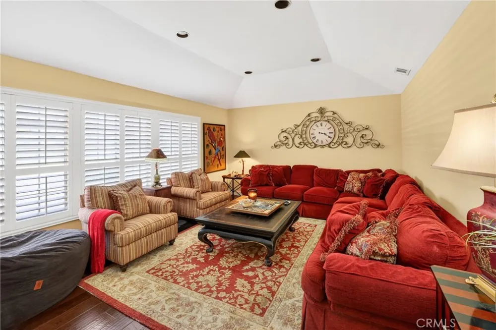 633 Orange Street Orange, CA 92867