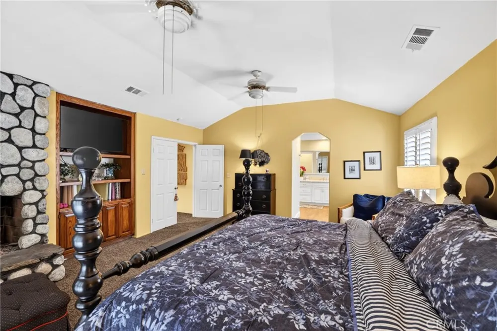 633 Orange Street Orange, CA 92867
