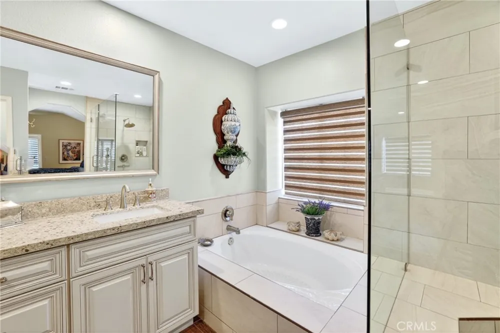 633 Orange Street Orange, CA 92867