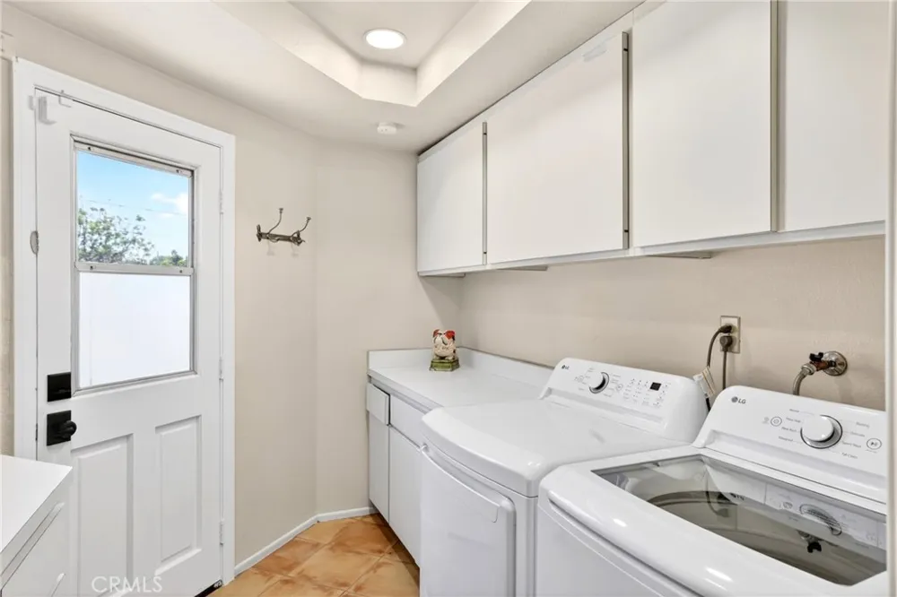 633 Orange Street Orange, CA 92867