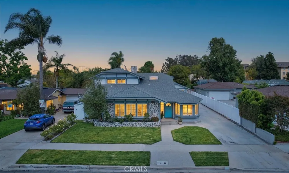 633 Orange Street Orange, CA 92867